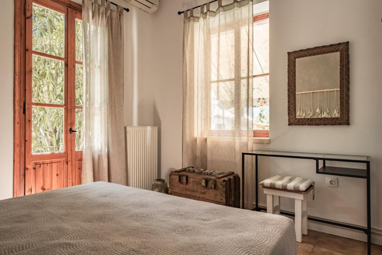Villa Gioia - Secret Gem With Private Garden Katastarion